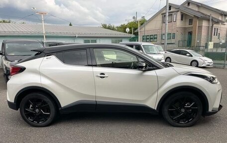 Toyota C-HR I рестайлинг, 2021 год, 1 570 005 рублей, 9 фотография