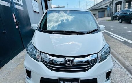 Honda Freed I, 2015 год, 710 083 рублей, 4 фотография