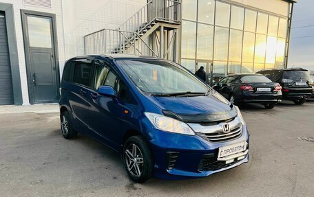 Honda Freed I, 2015 год, 1 399 000 рублей, 8 фотография