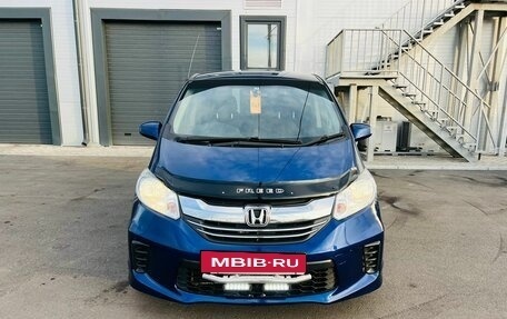 Honda Freed I, 2015 год, 1 399 000 рублей, 9 фотография