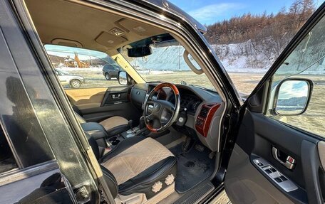 Mitsubishi Pajero III рестайлинг, 2002 год, 1 600 000 рублей, 14 фотография