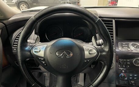 Infiniti FX II, 2010 год, 2 170 000 рублей, 13 фотография