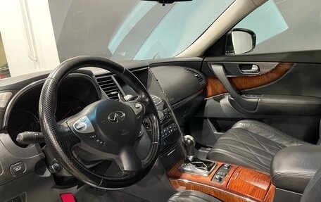 Infiniti FX II, 2010 год, 2 170 000 рублей, 15 фотография