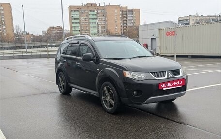 Mitsubishi Outlander III рестайлинг 3, 2008 год, 1 199 000 рублей, 4 фотография