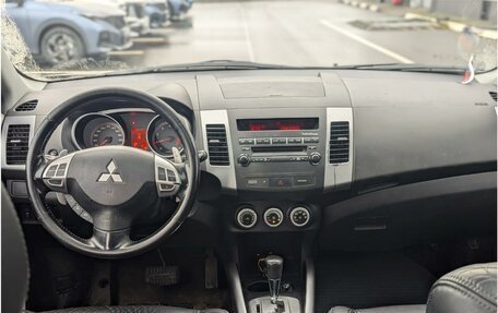 Mitsubishi Outlander III рестайлинг 3, 2008 год, 1 199 000 рублей, 5 фотография