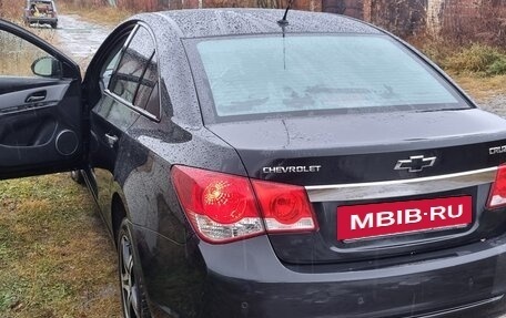 Chevrolet Cruze II, 2013 год, 850 000 рублей, 3 фотография