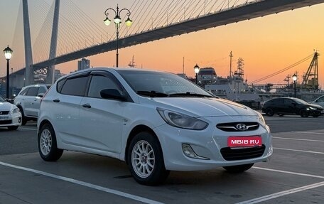 Hyundai Solaris II рестайлинг, 2012 год, 620 000 рублей, 1 фотография