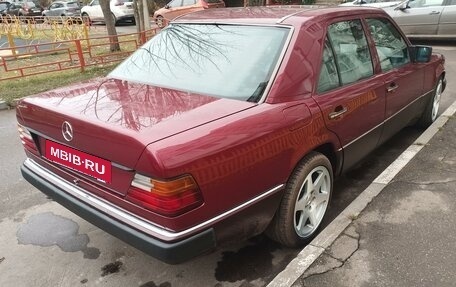 Mercedes-Benz E-Класс, 1992 год, 1 000 000 рублей, 6 фотография