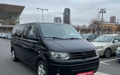 Volkswagen Multivan T5, 2011 год, 2 199 999 рублей, 4 фотография