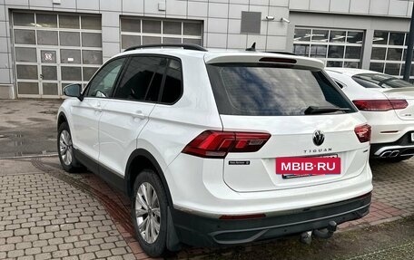 Volkswagen Tiguan II, 2022 год, 3 750 000 рублей, 4 фотография