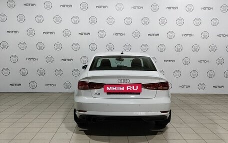 Audi A3, 2019 год, 2 370 000 рублей, 7 фотография