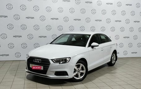 Audi A3, 2019 год, 2 370 000 рублей, 3 фотография