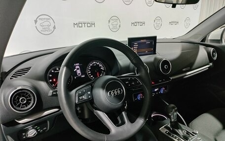 Audi A3, 2019 год, 2 370 000 рублей, 19 фотография