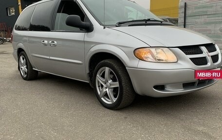 Dodge Caravan IV, 2003 год, 830 000 рублей, 3 фотография