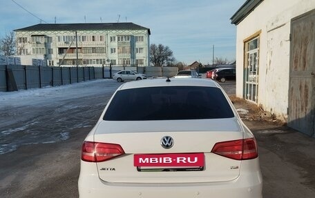 Volkswagen Jetta VI, 2015 год, 1 450 000 рублей, 2 фотография