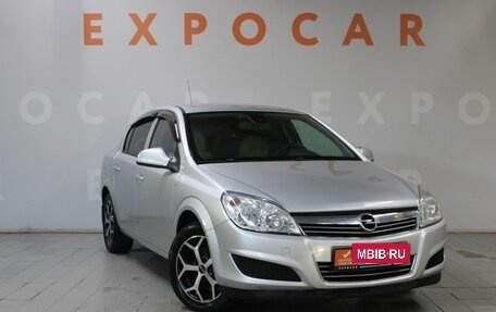 Opel Astra H, 2014 год, 780 000 рублей, 3 фотография