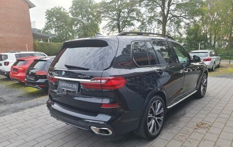 BMW X7, 2021 год, 7 650 000 рублей, 2 фотография