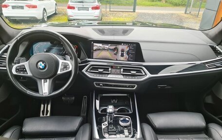 BMW X7, 2021 год, 7 650 000 рублей, 7 фотография