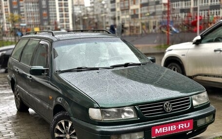 Volkswagen Passat B4, 1995 год, 260 000 рублей, 1 фотография