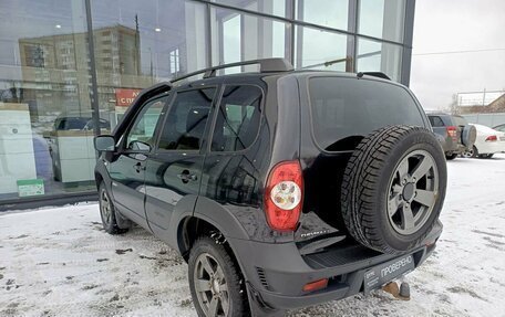 Chevrolet Niva I рестайлинг, 2017 год, 841 000 рублей, 8 фотография