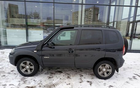 Chevrolet Niva I рестайлинг, 2017 год, 841 000 рублей, 10 фотография