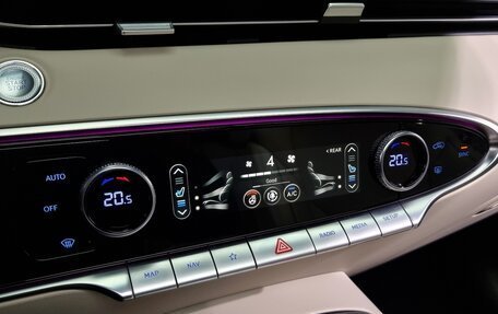 Genesis GV70, 2021 год, 3 755 000 рублей, 11 фотография