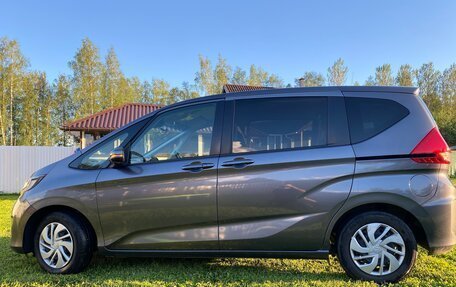 Honda Freed II, 2019 год, 1 750 000 рублей, 1 фотография