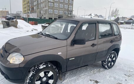 Chevrolet Niva I рестайлинг, 2013 год, 520 000 рублей, 5 фотография