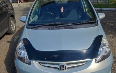 Honda Fit III, 2007 год, 590 000 рублей, 1 фотография