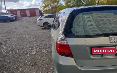 Honda Fit III, 2007 год, 590 000 рублей, 6 фотография