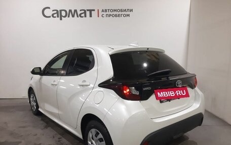 Toyota Yaris, 2020 год, 1 270 000 рублей, 5 фотография