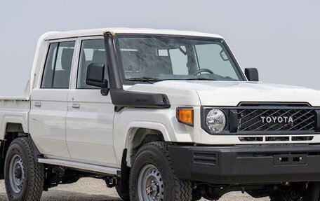 Toyota Land Cruiser 70, 2024 год, 10 390 000 рублей, 7 фотография