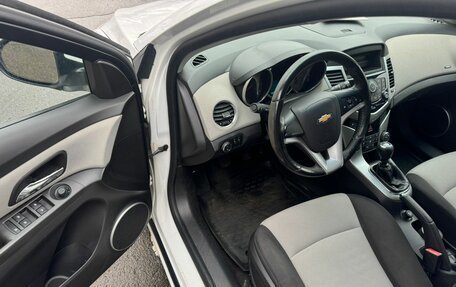 Chevrolet Cruze II, 2012 год, 850 000 рублей, 9 фотография