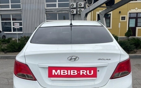 Hyundai Solaris II рестайлинг, 2015 год, 740 000 рублей, 6 фотография