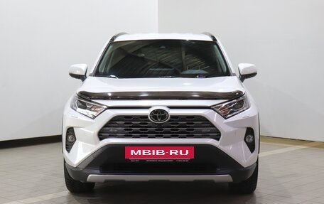 Toyota RAV4, 2020 год, 4 300 000 рублей, 3 фотография