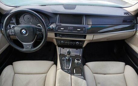 BMW 5 серия, 2011 год, 1 916 000 рублей, 17 фотография