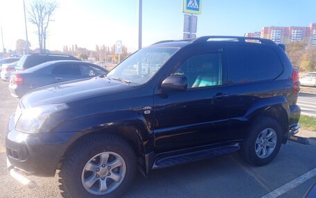 Toyota Land Cruiser Prado 120 рестайлинг, 2007 год, 2 550 000 рублей, 3 фотография