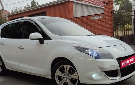 Renault Scenic III, 2010 год, 650 000 рублей, 6 фотография