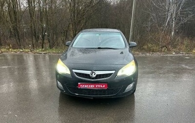 Opel Astra J, 2011 год, 670 000 рублей, 1 фотография