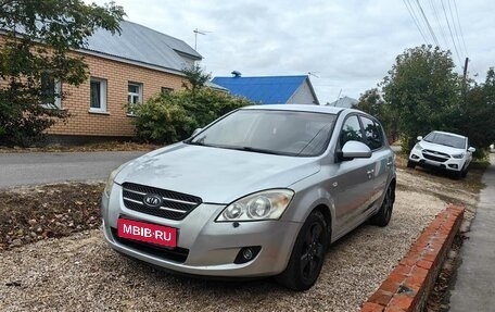 KIA cee'd I рестайлинг, 2009 год, 549 000 рублей, 1 фотография