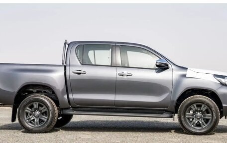 Toyota Hilux VIII, 2024 год, 7 490 000 рублей, 6 фотография