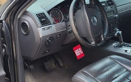 Volkswagen Touareg III, 2005 год, 800 000 рублей, 14 фотография