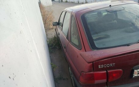 Ford Escort V, 1999 год, 65 000 рублей, 5 фотография