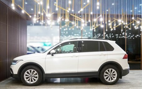 Volkswagen Tiguan II, 2021 год, 3 100 000 рублей, 4 фотография