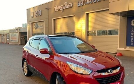 Hyundai ix35 I рестайлинг, 2010 год, 1 070 000 рублей, 3 фотография