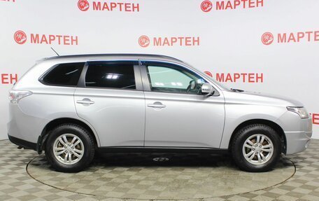 Mitsubishi Outlander III рестайлинг 3, 2013 год, 1 497 000 рублей, 4 фотография