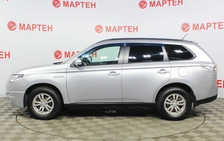 Mitsubishi Outlander III рестайлинг 3, 2013 год, 1 497 000 рублей, 8 фотография