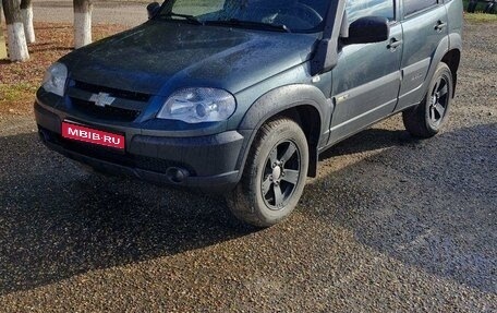 Chevrolet Niva I рестайлинг, 2016 год, 715 000 рублей, 1 фотография