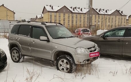 Chevrolet Niva I рестайлинг, 2012 год, 600 000 рублей, 7 фотография