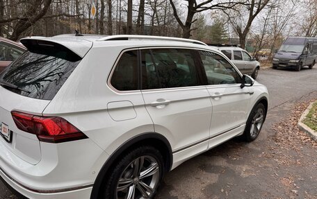 Volkswagen Tiguan II, 2019 год, 2 850 000 рублей, 3 фотография